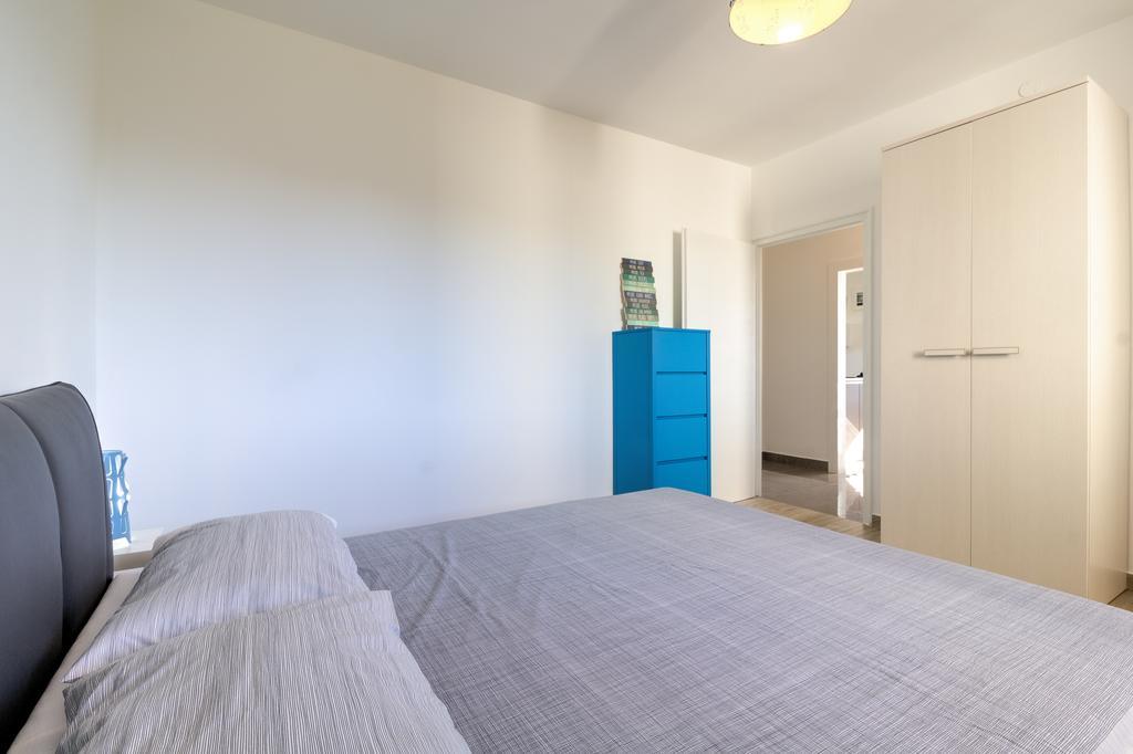 Apartments Ester Victoria 梅杜林 外观 照片